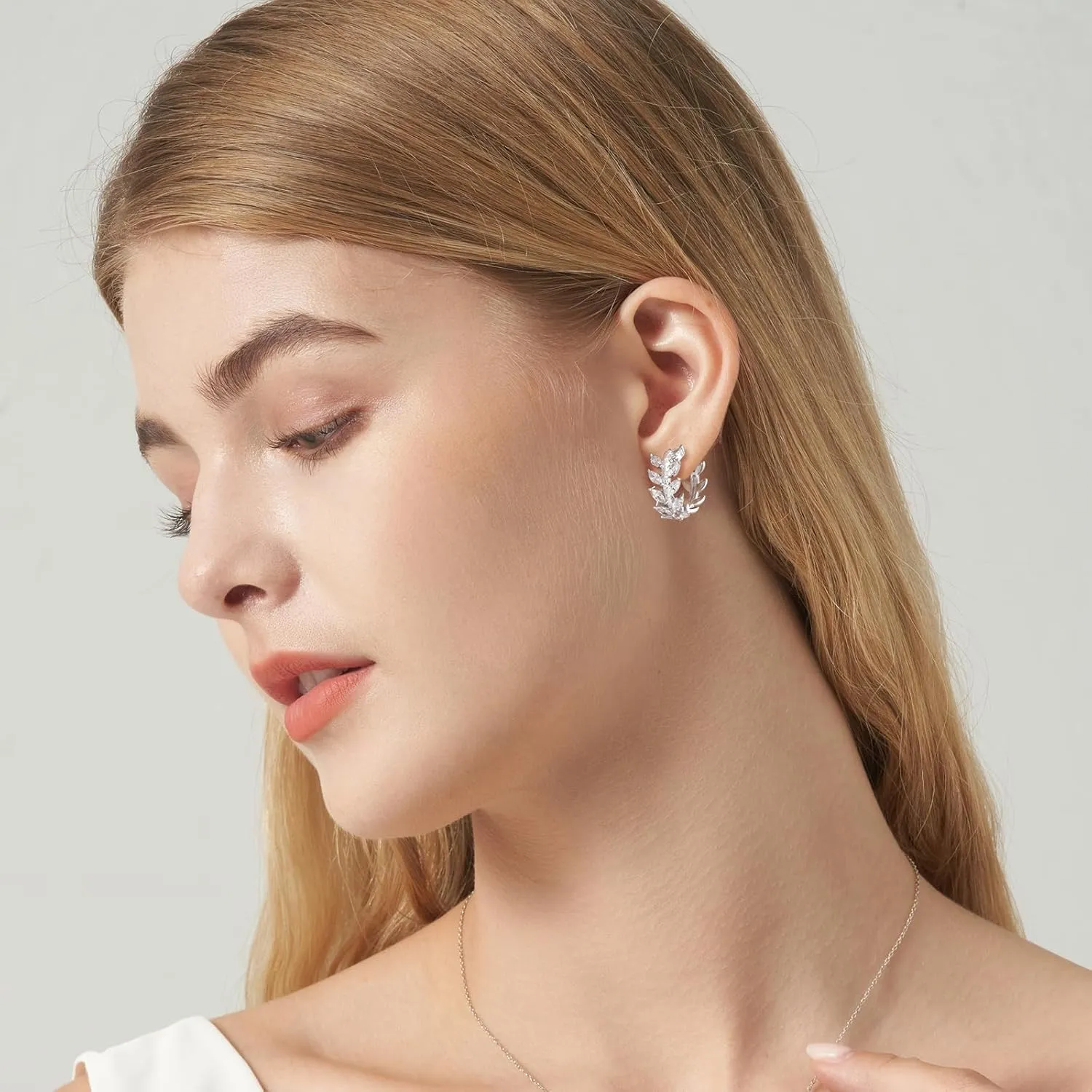 14K Gold Plated Huggie Hoop Earrings for Women Hypoallergenic 925 Sterling Silver Cubic Zirconia Olive Leaf Hoop Earrings Jewelry Gifts