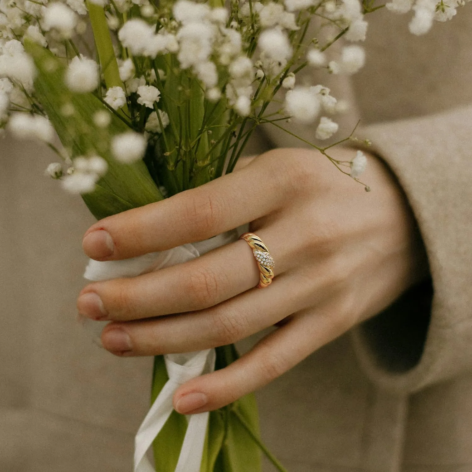 14K Gold Rings for Women Non Tarnish Woman Twist Classic Charm and Contemporary Flair Dainty Gold Band Rings for Women 5-9