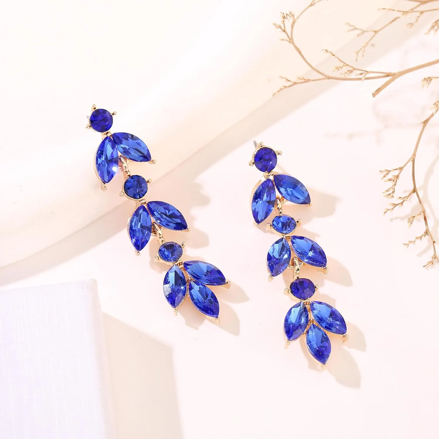ATIMIGO Elegant Crystal Dangle Wedding Earrings for Brides Sparkly Rhinestone Marquise Drop Dangling Earrings for Women Bridesmaids Prom Formal