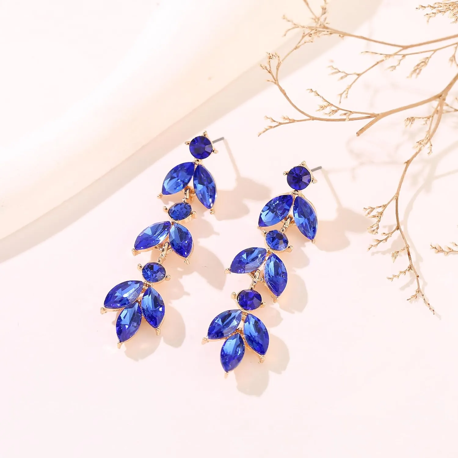 ATIMIGO Elegant Crystal Dangle Wedding Earrings for Brides Sparkly Rhinestone Marquise Drop Dangling Earrings for Women Bridesmaids Prom Formal