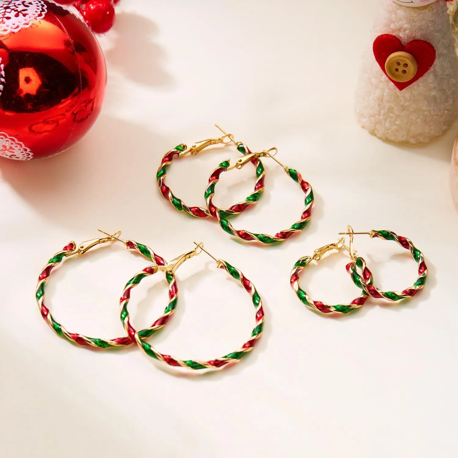 Christmas Hoop Earrings for Women Dainty Enamel Hoop Stud Earring Gold Silver Twist Hoop Christmas Earring Chunky Hoop Earrings Xmas Fashion Jewelry