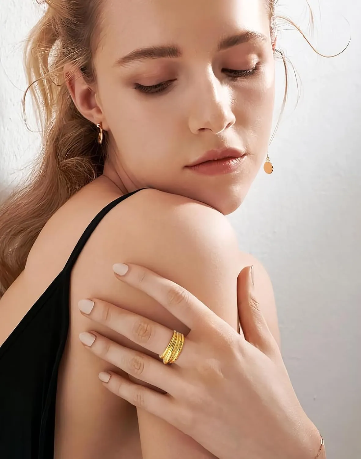 Chunky Gold Rings For Women Trendy Statement Gold Ring Elegant Wedding Ring Dainty Jewelry Gift for Wife, Girlfriend, Mom Hypoallergenic, Nickel-Free - Anniversary, Birthday, Mothers Day