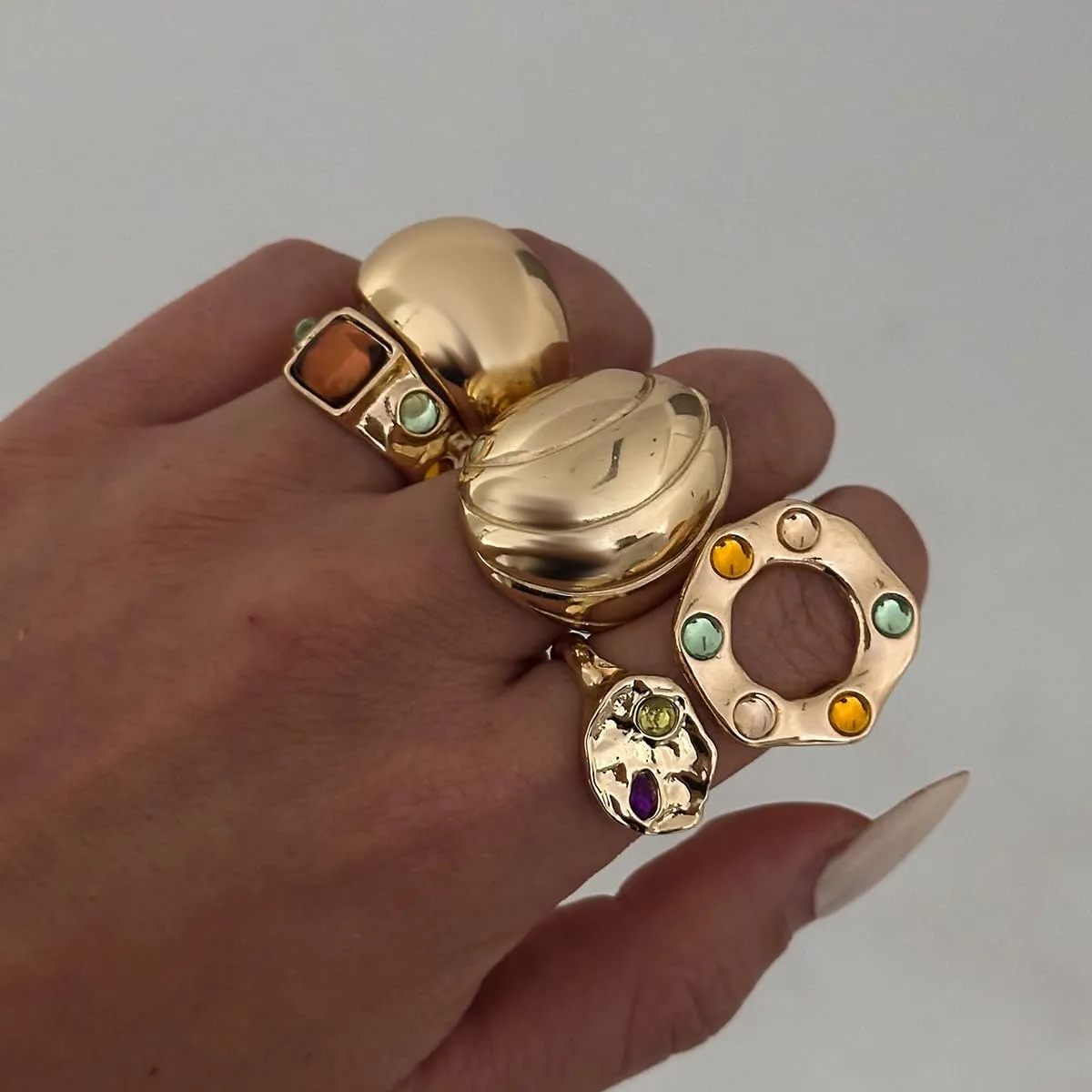 Chunky Gold Rings Set for Women Pearl Flower Crystal Open Statement Knuckle Finger Rings Punk Party Jewelry