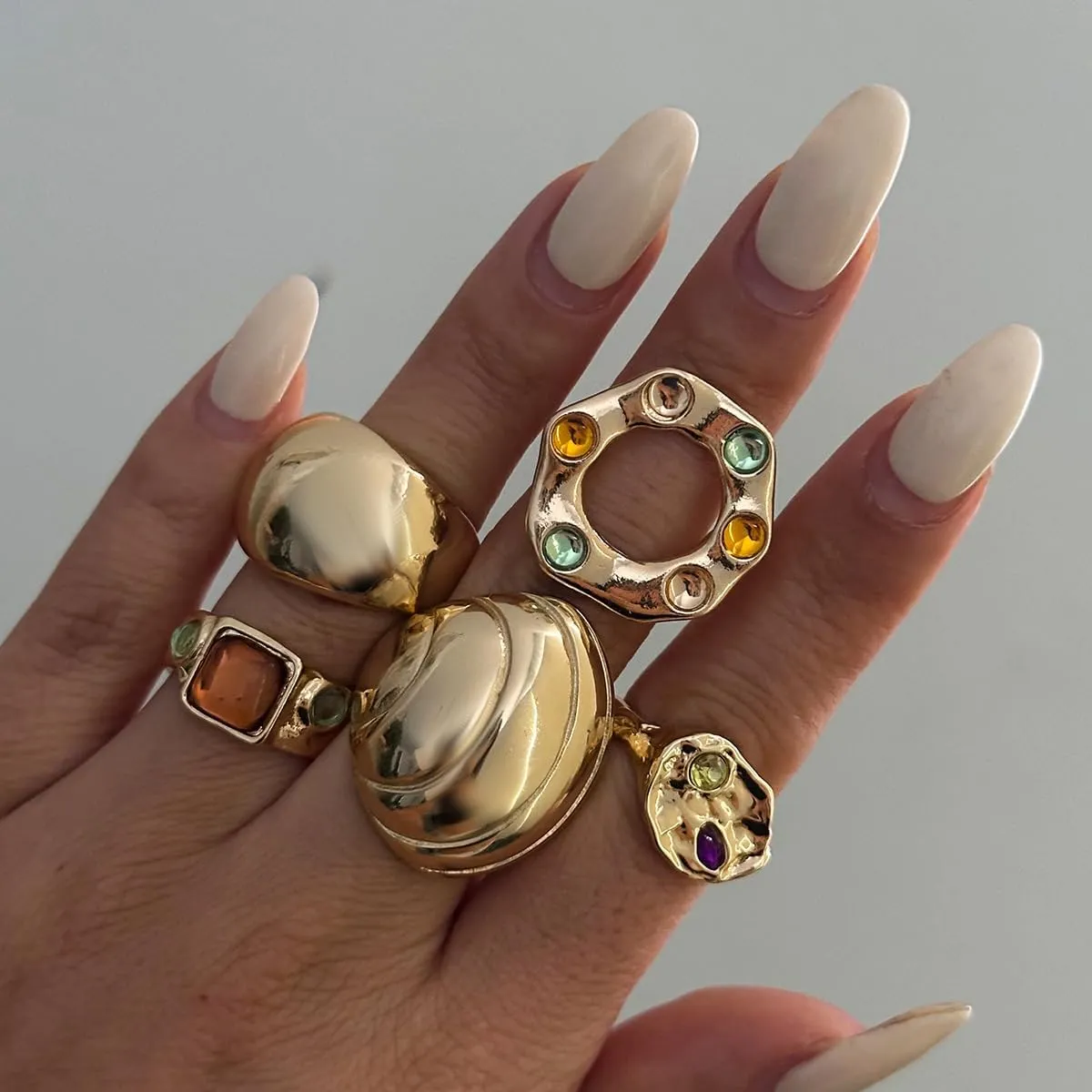Chunky Gold Rings Set for Women Pearl Flower Crystal Open Statement Knuckle Finger Rings Punk Party Jewelry