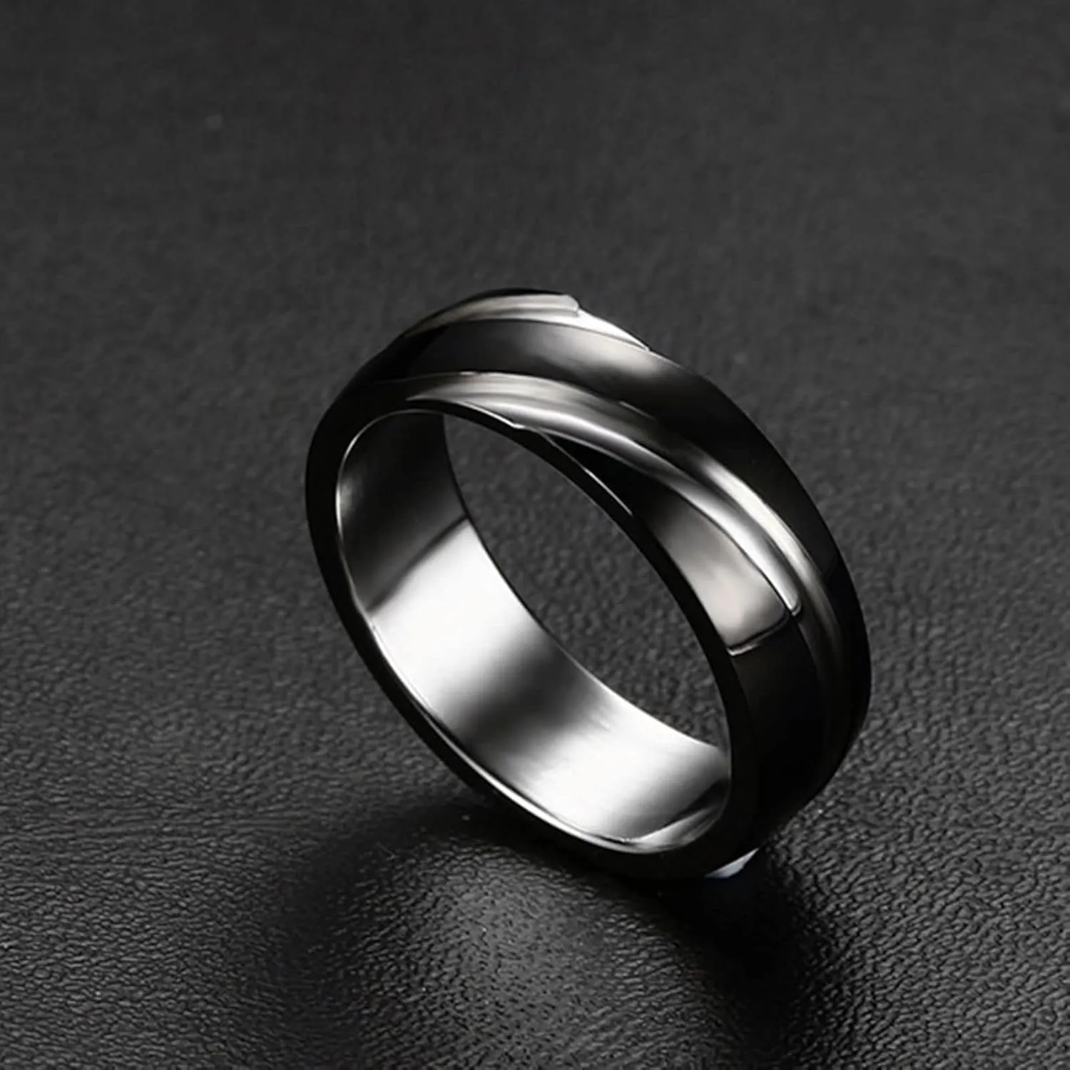 Couple Rings Engraved Couples Rings Engagment,Couple Wedding Rings Stainless Steel Black Gold Silver Ring Round Ring 6MM Rings for Couples