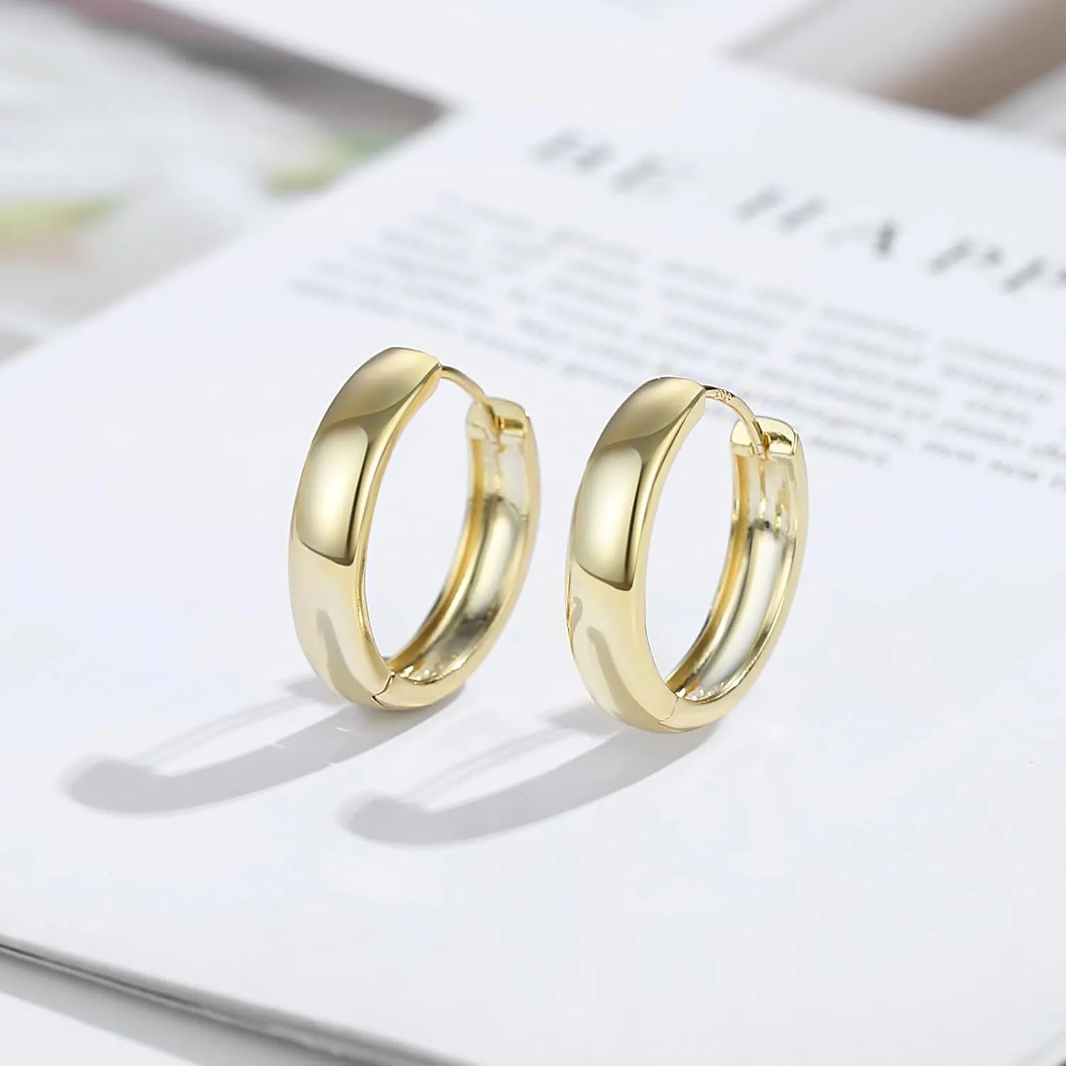 DAILY VIBES Small Gold Chunky Hoop Earrings for Women 14K Gold Plated 925 Sterling Silver Post Oval Huggie Hoop Earrings for Women Dainty Thick Gold Hoops