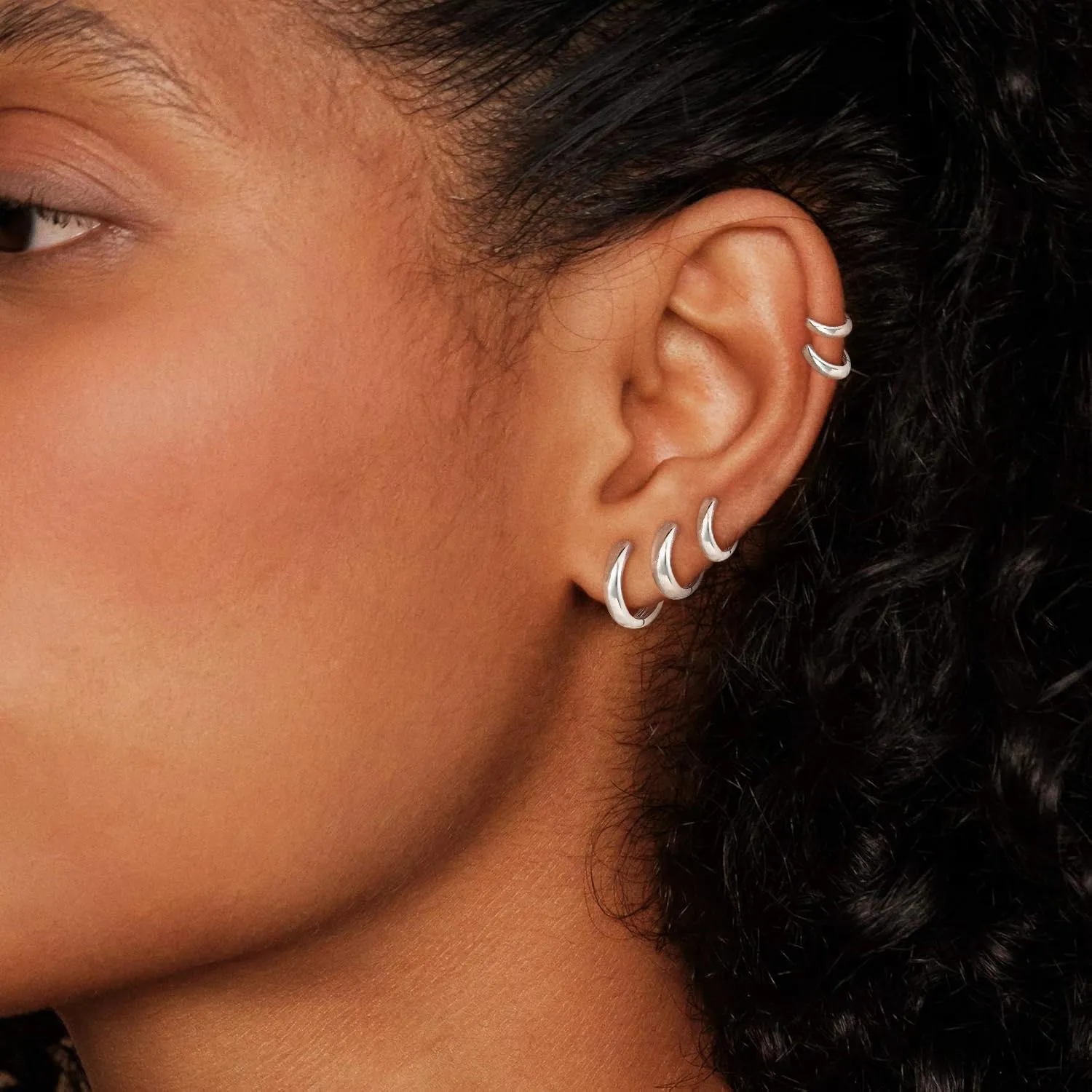 Gold Hoop Earrings Set for Women Men Chunky Gold Silver Hoop Earrings 14K Gold Filled Hypoallergenic Stack Cartilage Earrings Dainty Trendy Clip On Jewelry Gifts