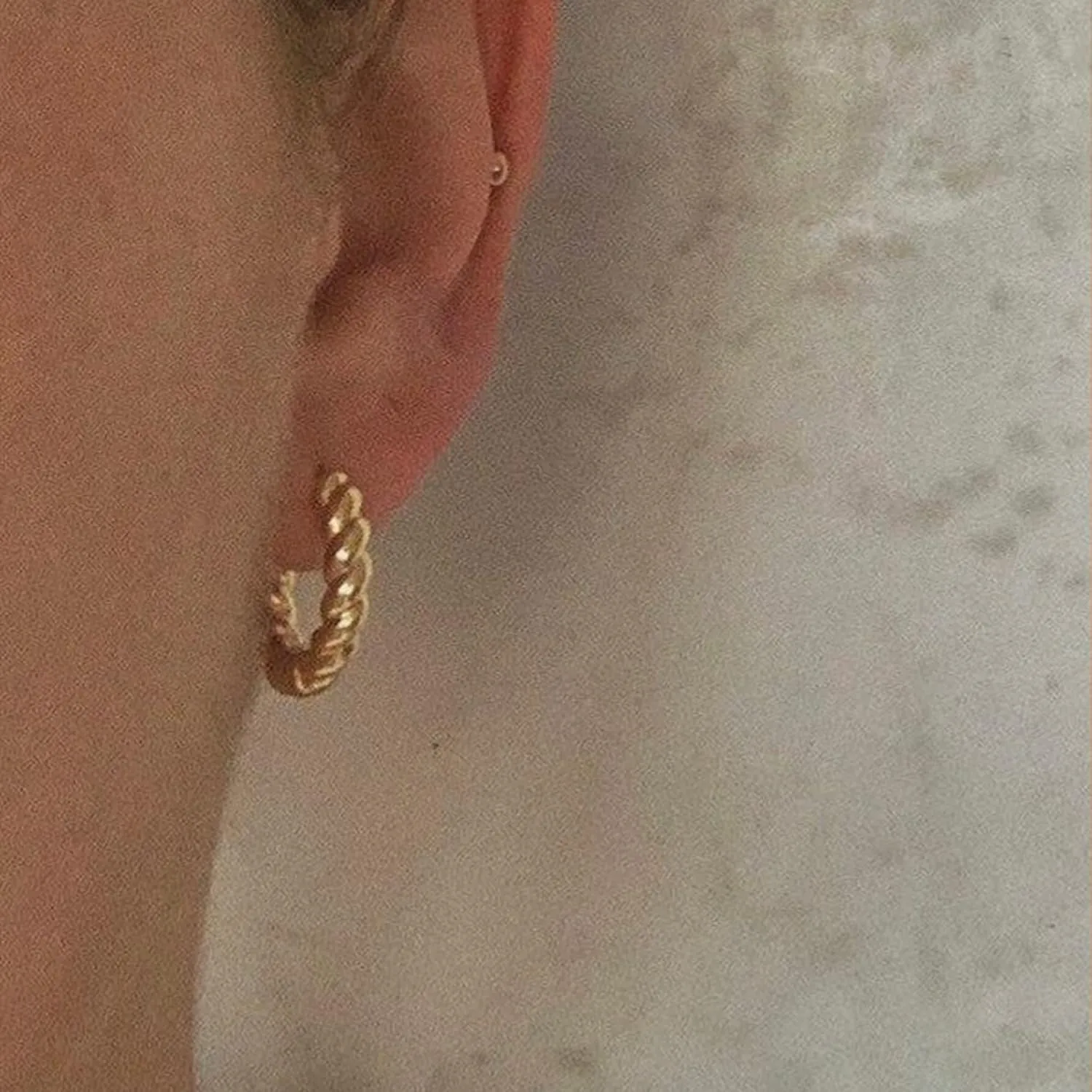 KISSPAT 3 Pairs Small Gold Huggie Hoop Earrings Set for Women Girls Multi Piercing Earrings Pack