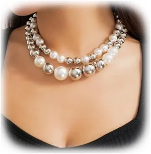 Metal Multi-layered Pearl Choker Necklaces Summer Beach Big Ball Clavicle Chain Necklace Bead Body Jewelry Festival Pearl Collar Body Chain Necklace for Women
