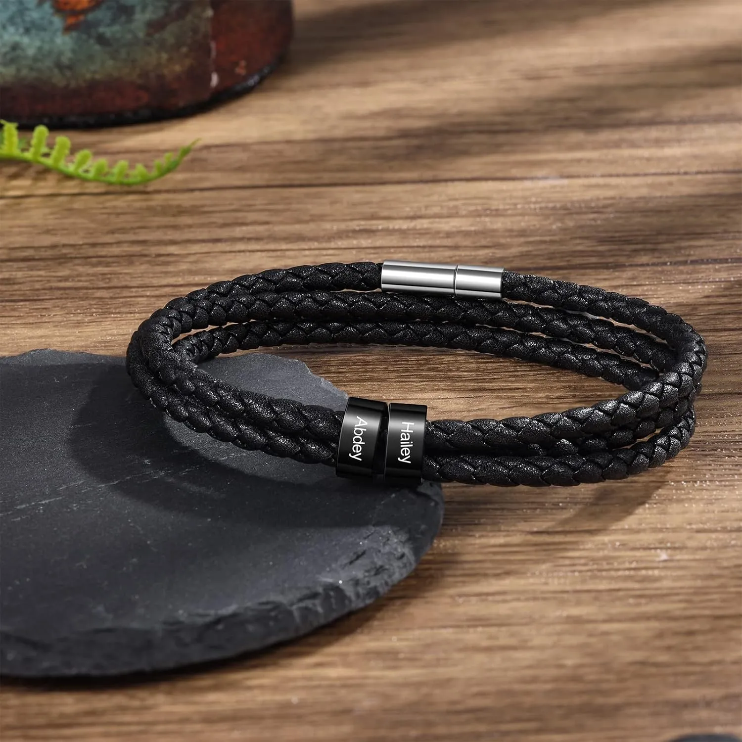 Personalized Leather Braid Bracelets for Mens with 1-6 Names Custom Engraved Leather Beads Bracelet Gifts for Dad Husband Birthday Father's Day