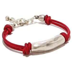 Red leather bracelet for woman - Bracelets with beads - Women gifts - Women's jewelry - Leather and zamak bracelets - Handmade leather jewelry