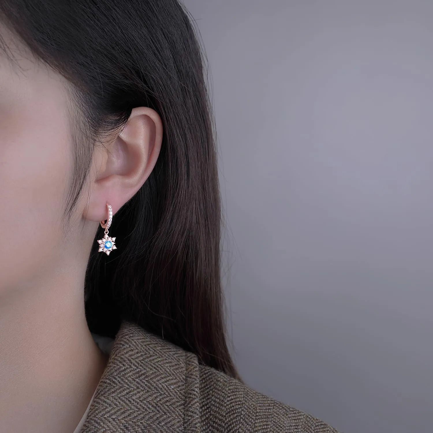 SLUYNZ Solid 925 Sterling Silver Sparkling Blue Crystal Snowflake Hoop Earrings for Women Teens CZ Snowflake Hoop Earrings Drop Christmas Gifts