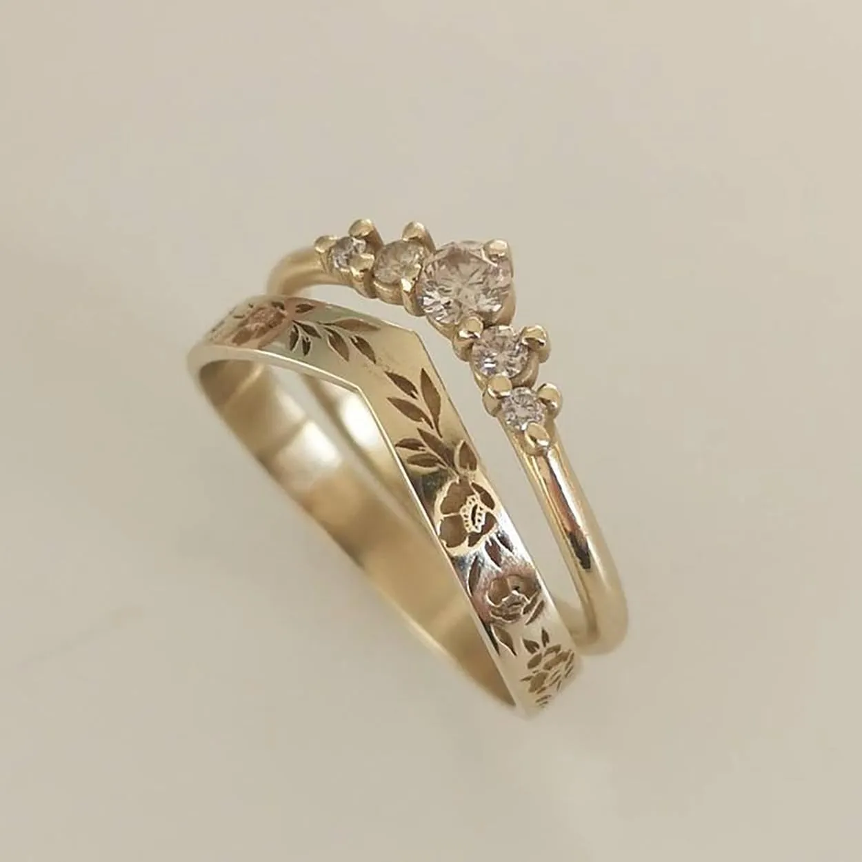 Stackable Gold Rings for Women Set Dainty Trendy Gold Plated Non Tarnish Statement V-Shaped Flower Ring Stacking Cubic Zirconia Fashion Ring Jewelry Size 6 7 8 9 10 11